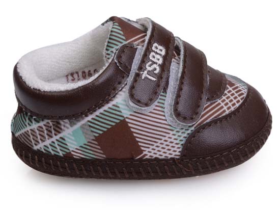 天使之?huà)胩峄ú?PU幼兒學(xué)步鞋咖色