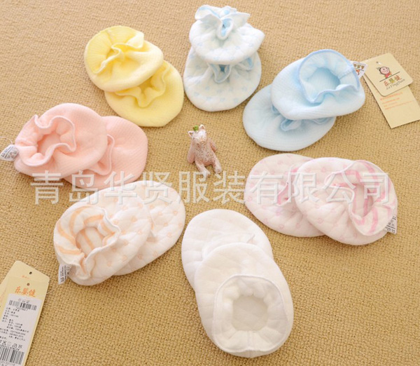 樂嬰健純棉保暖護(hù)腳套