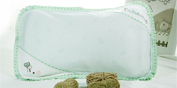 貝谷貝谷嬰幼兒護(hù)型保健測(cè)濕枕2-7歲