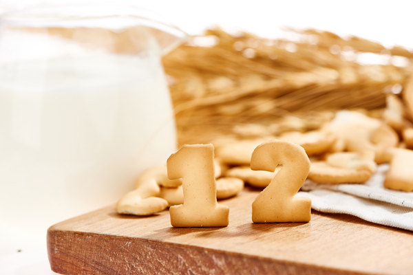 惠嬰寶異型餅干-數(shù)字.jpg 惠嬰寶異型餅干-數(shù)字.jpg