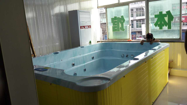 童伴麗嬰游泳池實物圖.jpg 童伴麗嬰游泳池實物圖.jpg