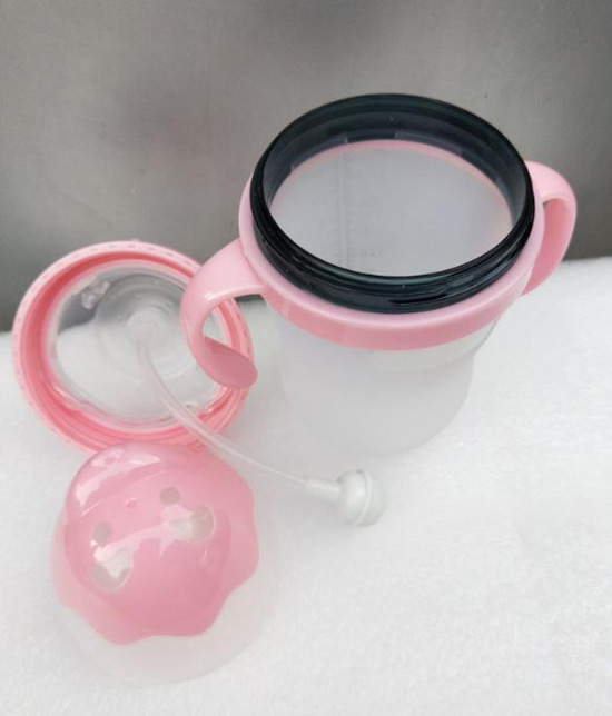 科育寶招財(cái)貓頭硅膠奶瓶260ML紅色.jpg 科育寶招財(cái)貓頭硅膠奶瓶260ML紅色.jpg