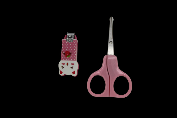 優(yōu)優(yōu)貝比嬰兒指甲護理組.jpg 優(yōu)優(yōu)貝比嬰兒指甲護理組.jpg