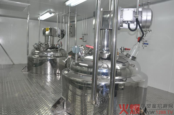 熱烈祝賀廣東燕嶺生命通過(guò)藍(lán)帽鱈魚(yú)肝油注冊(cè) 承接OEM代工1.jpg 熱烈祝賀廣東燕嶺生命通過(guò)藍(lán)帽鱈魚(yú)肝油注冊(cè) 承接OEM代工1.jpg