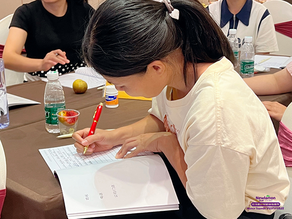 紐樂曼Honour Team醫(yī)學營養(yǎng)開拓營第三期(福建·泉州站)8.jpg 紐樂曼Honour Team醫(yī)學營養(yǎng)開拓營第三期(福建·泉州站)8.jpg