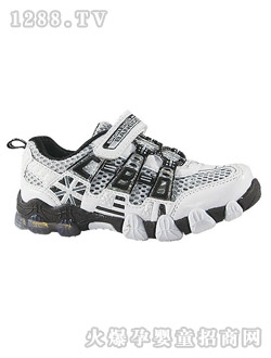 �͵����e�\(y��n)��(d��ng)ͯЬ��ɫ͸��