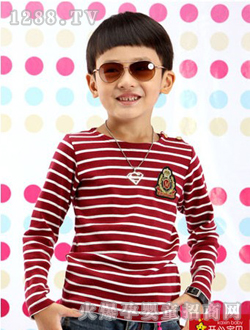 開(kāi)心寶貝紅色條紋童裝
