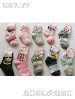 哆啦小貝兒童羊毛襪