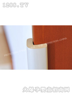 ���������z��ײ�l