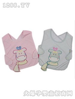 安嬰寶吃飯食飯兜